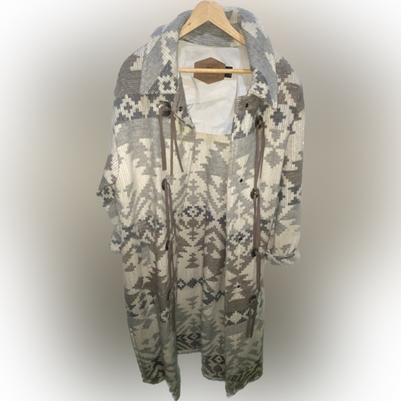 Woolrich Navajo Trench Coat In Great pre-Loved Condition - Picture 5 of 11